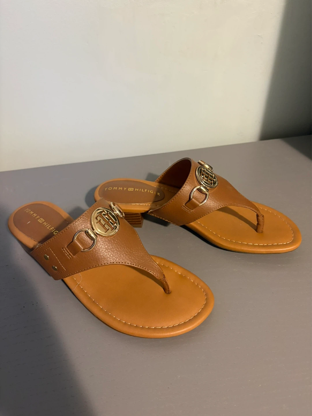 Tommy Hilfiger Tan Heel Thong Sandals - photo 3