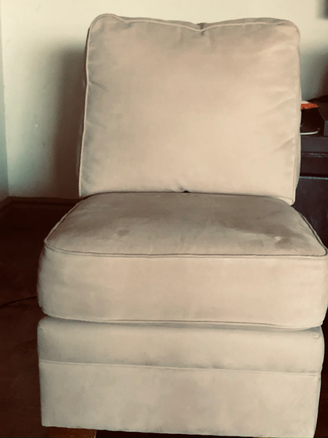 Pair of Accent Chairs - photo 2