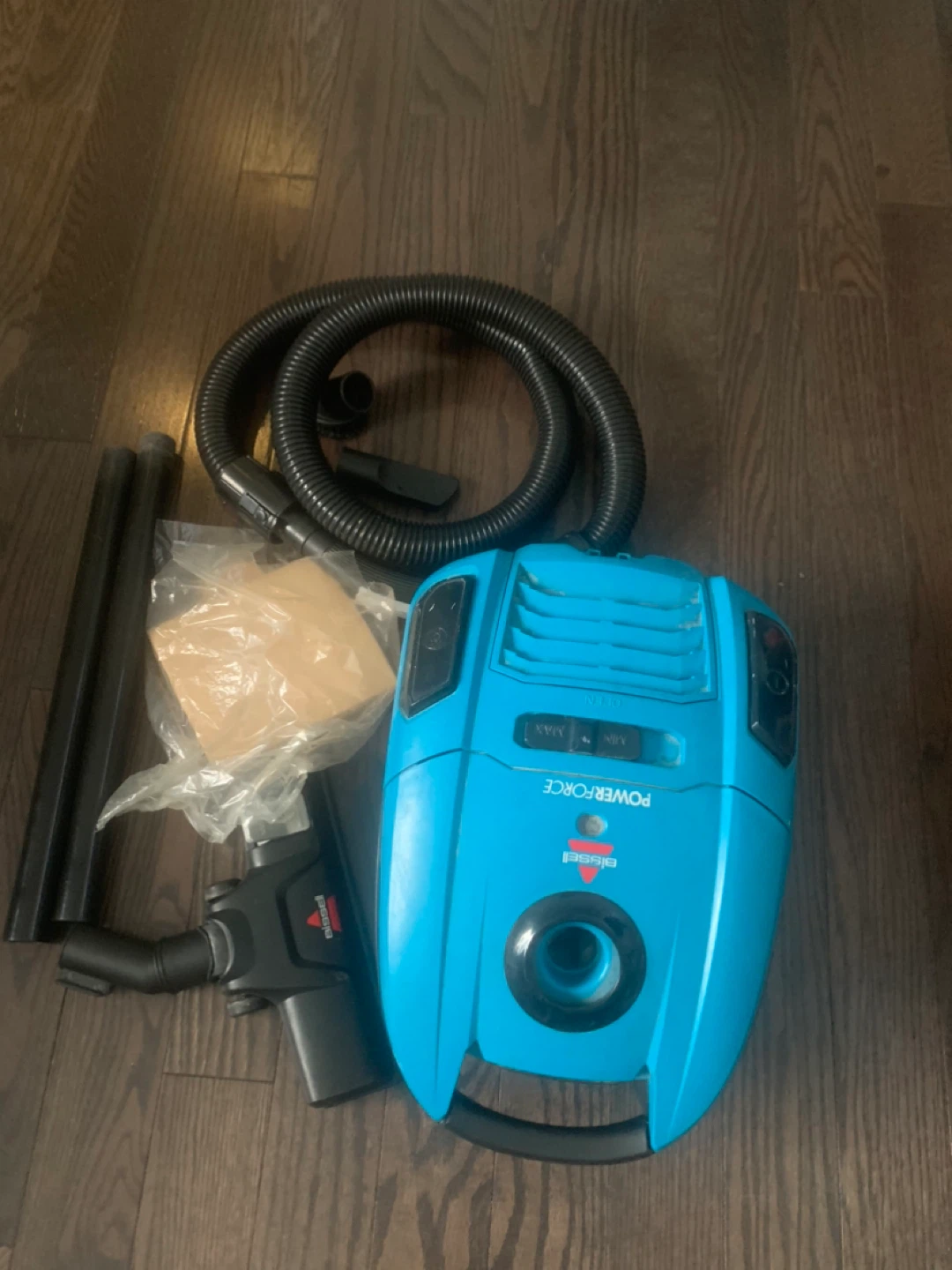 Bissell PowerForce Vacuum Cleaner