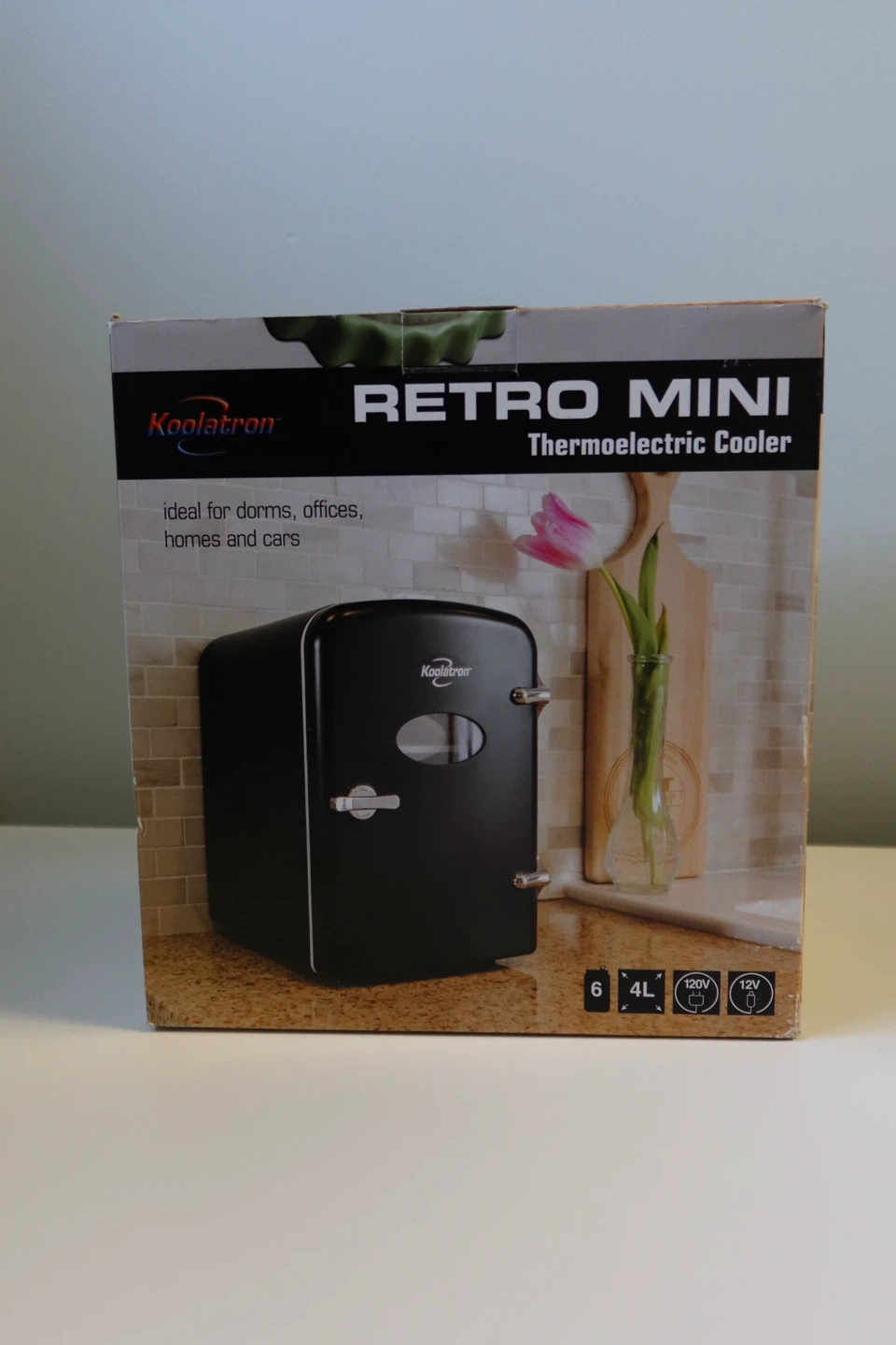 Koolatron Retro Mini Thermoelectric Cooler