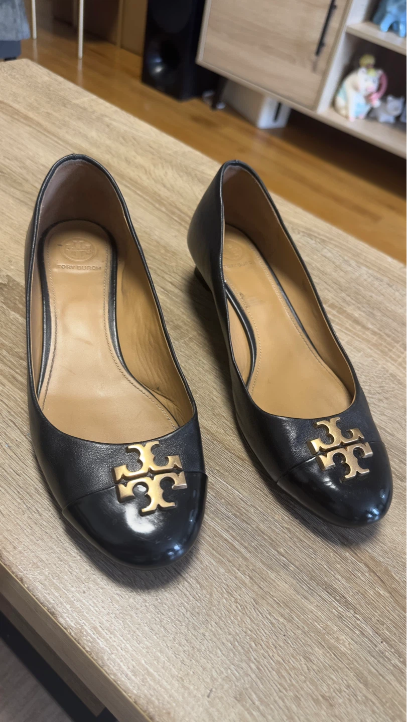 Tory Burch Black Leather Wedge Shoes - Size 8.5 - photo 3