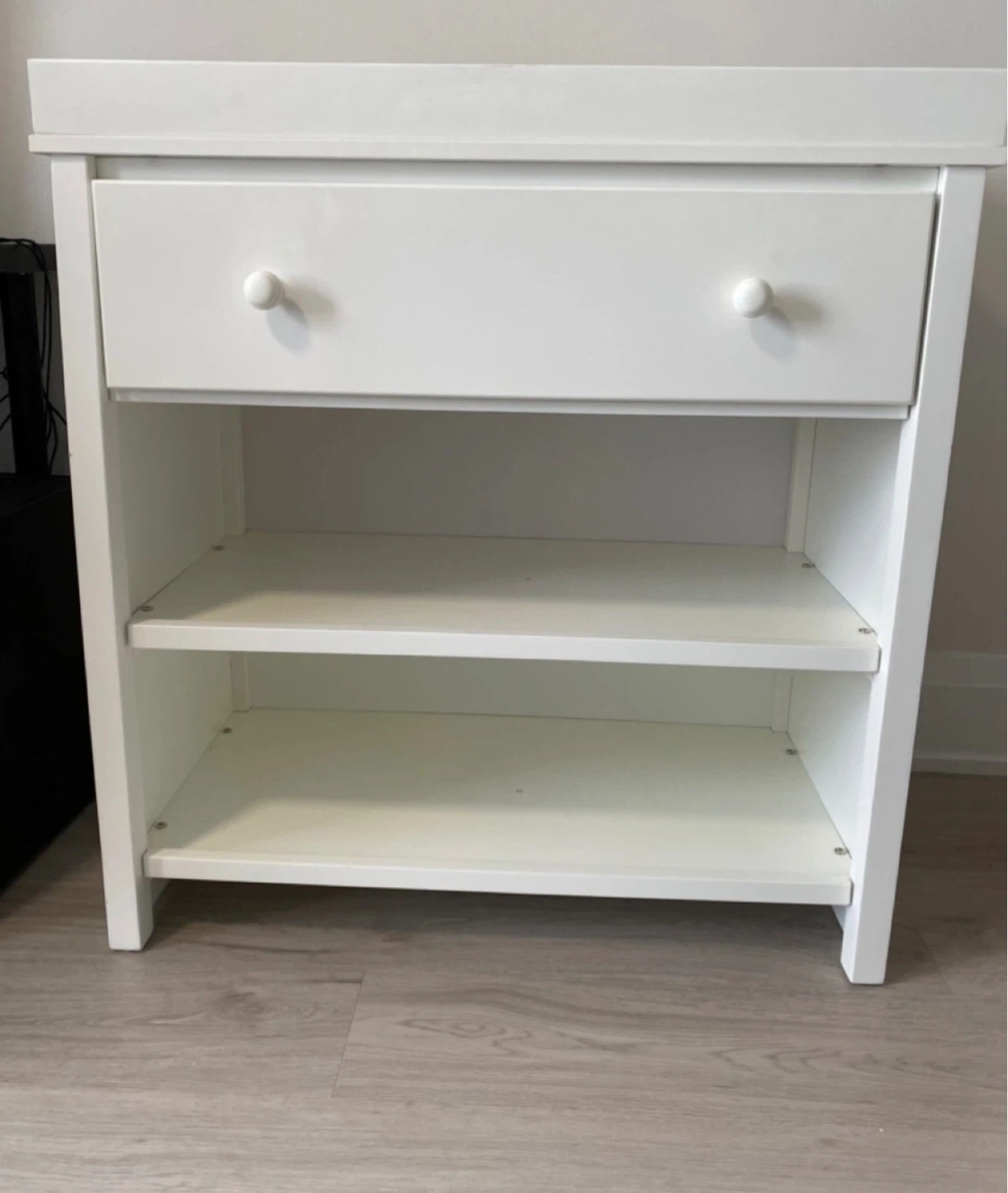 Fisher-Price White Changing Table