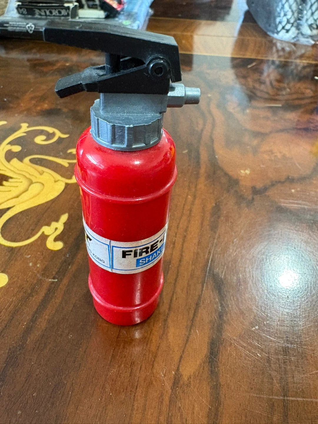 Vintage Fire Extinguisher Squirt Toy - photo 3