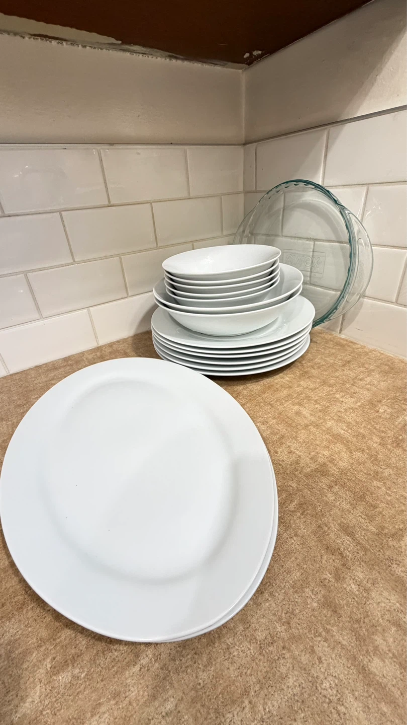 Set of White and Grey Dinnerware with Glass Pie Plate