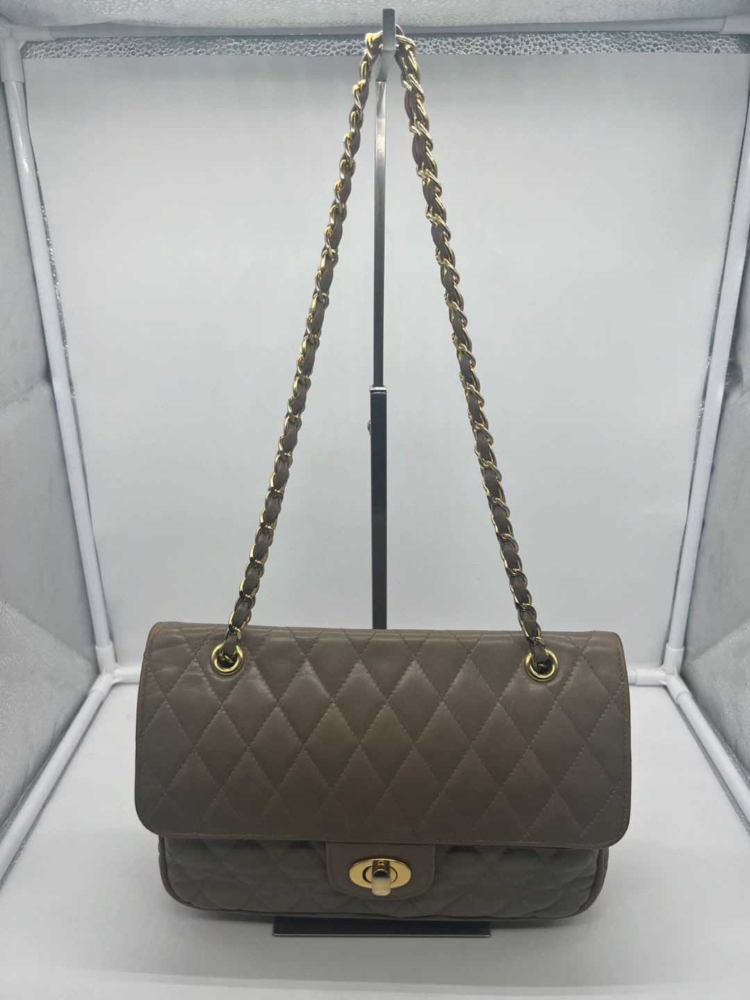 HOLT RENFREW Vintage Taupe Quilted Lambskin Leather Shoulder Bag