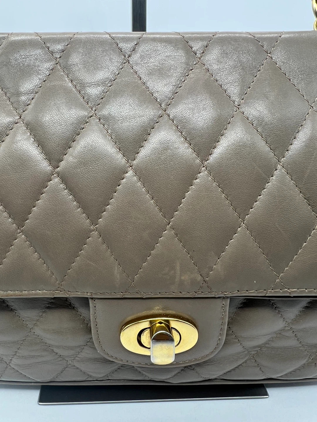 HOLT RENFREW Vintage Taupe Quilted Lambskin Leather Shoulder Bag - photo 3