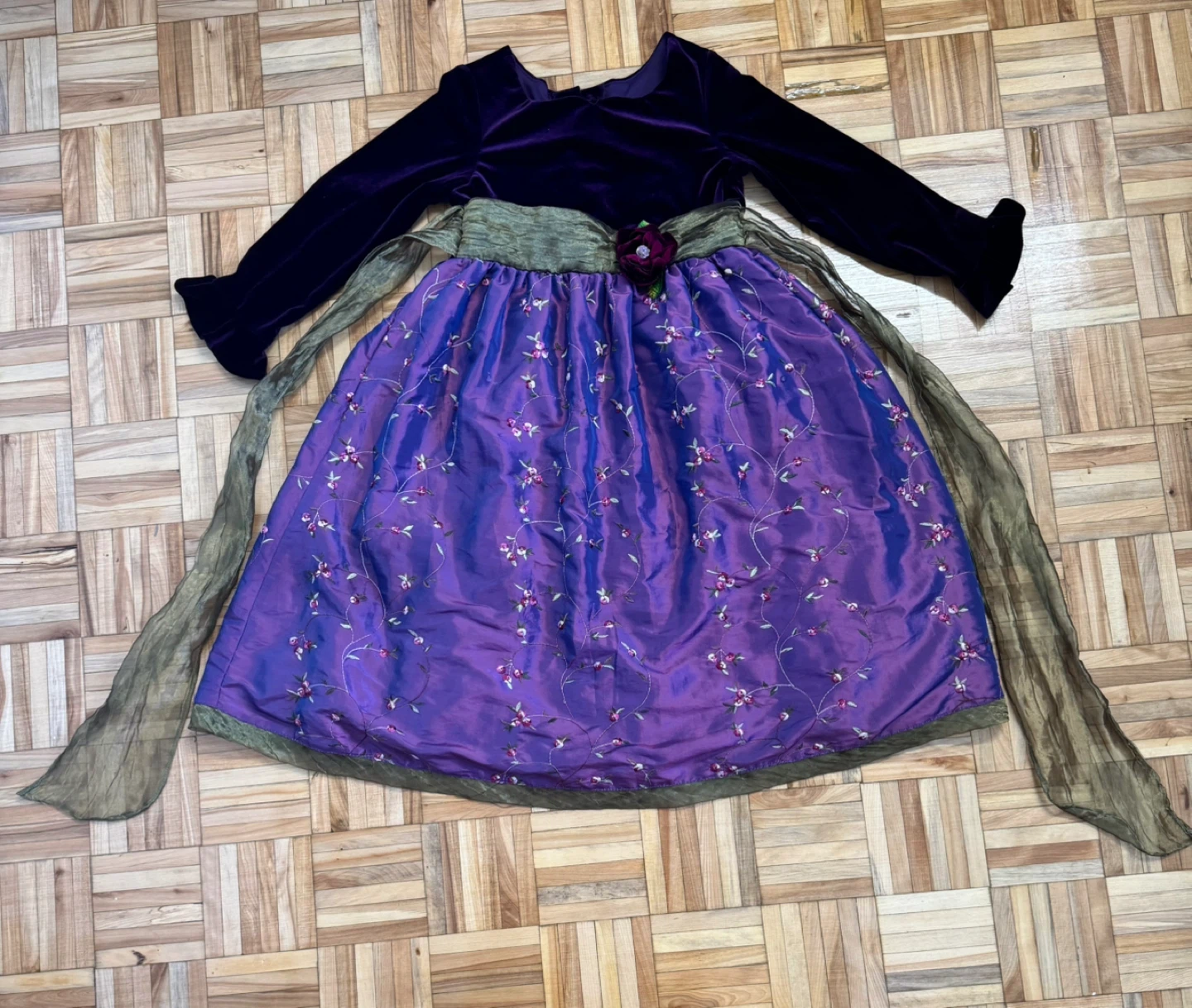 Girls' Purple Embroidered Dress; size 9/10