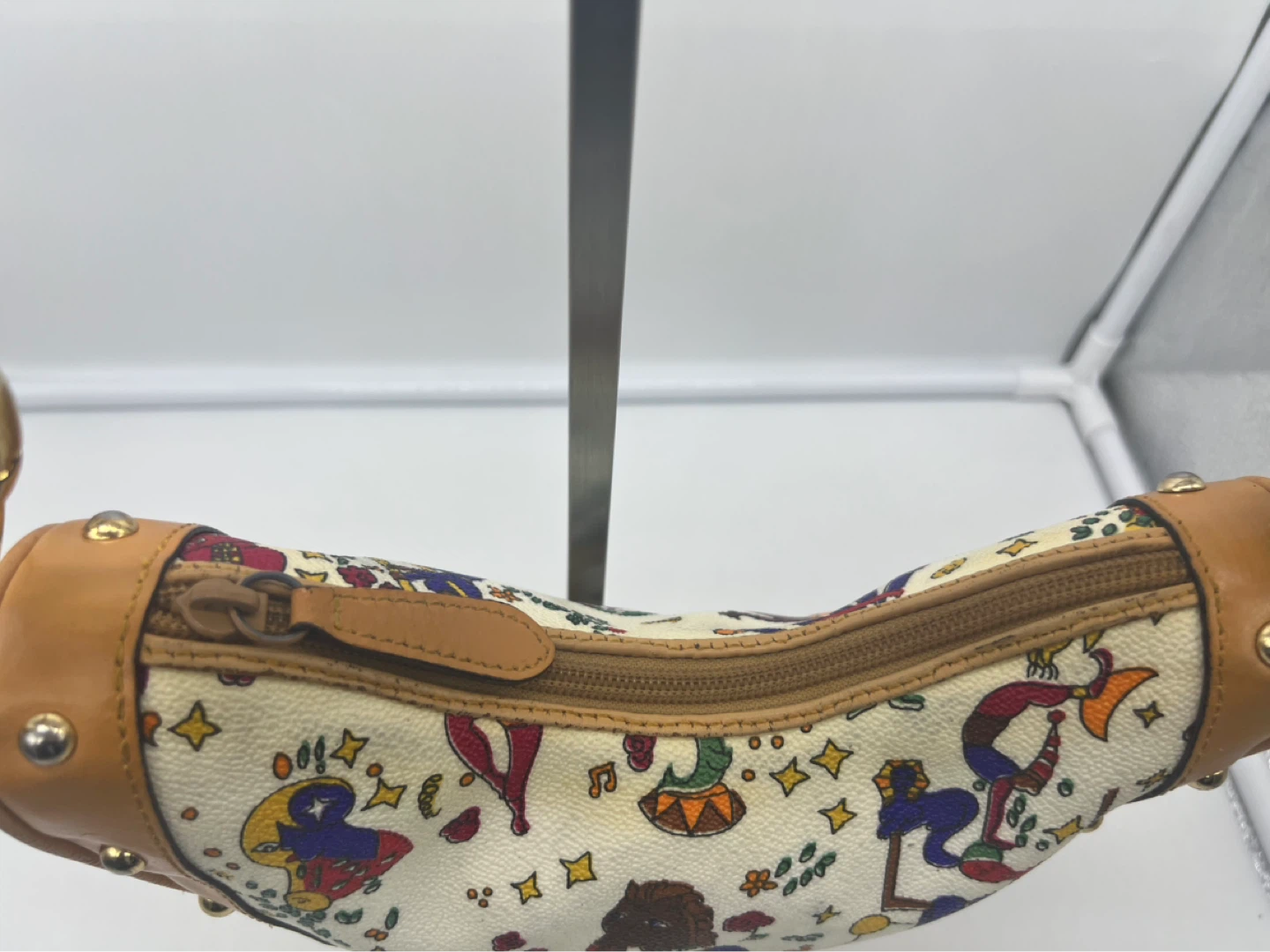PIERO GUIDI Magic Circus Print Embossed Leather Trim Heart Bag - photo 3