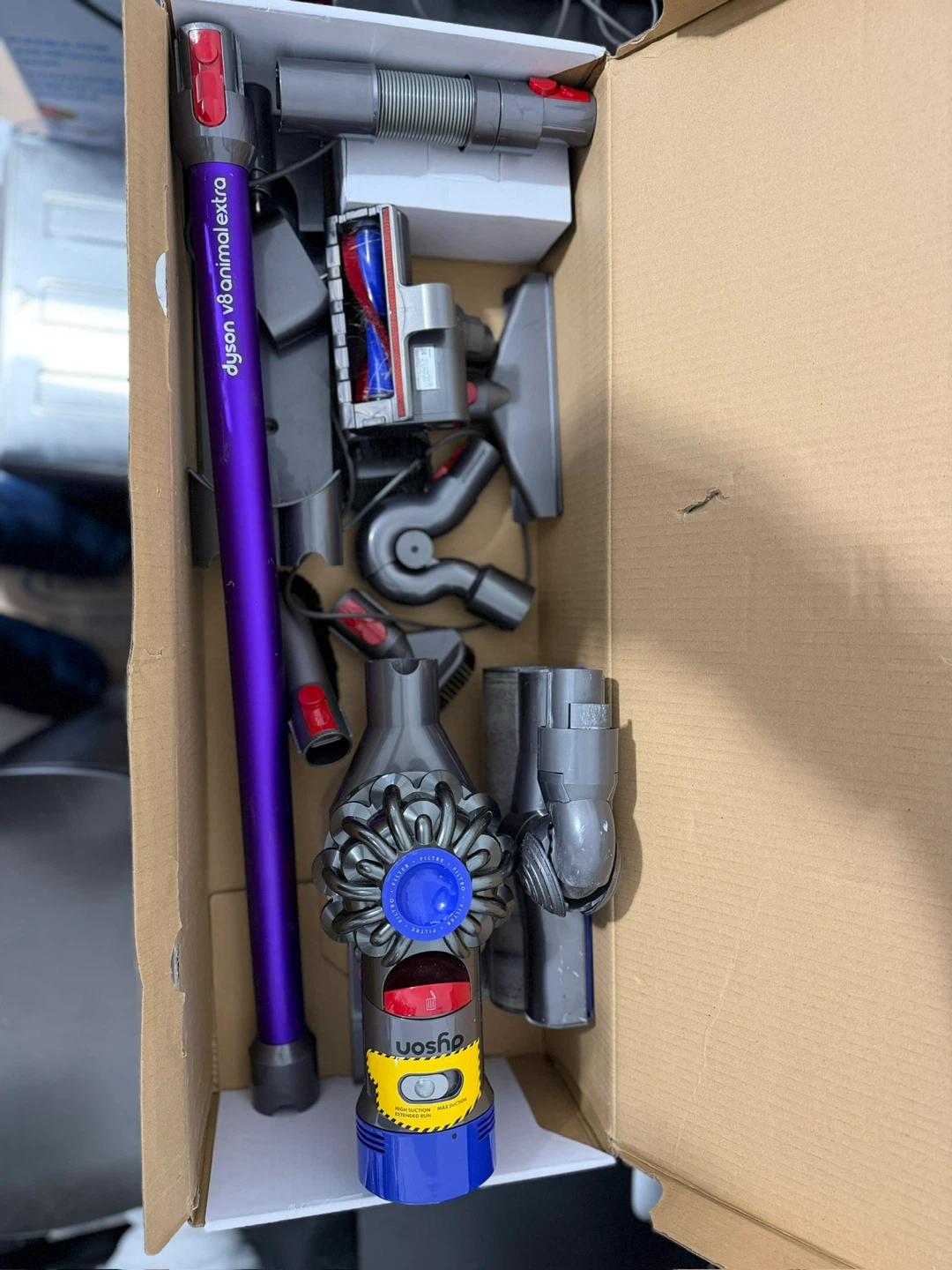Dyson V8 Animal Extra Cordless Vacuum Cleaner - photo 2