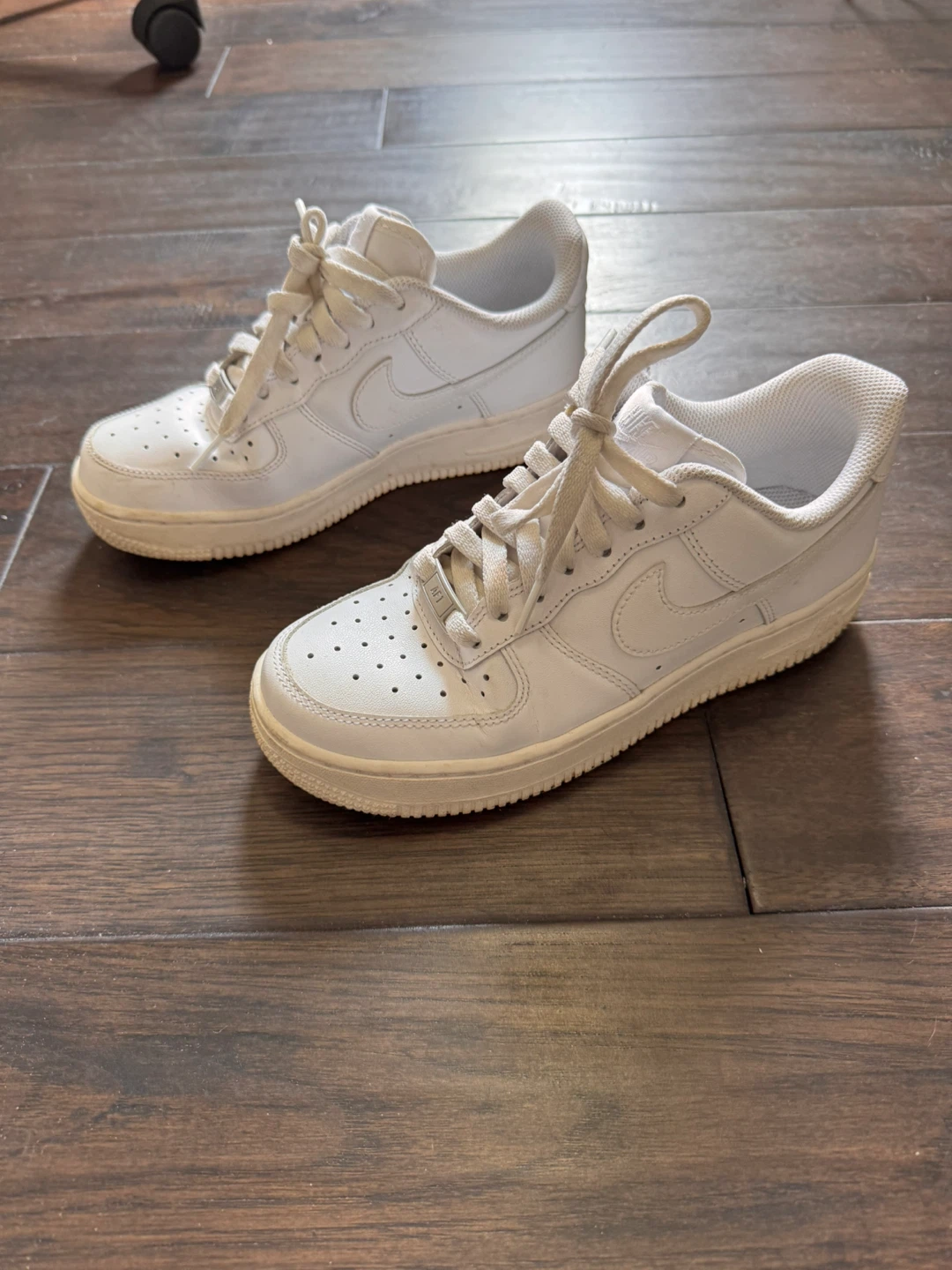 Nike Air Force 1 - Size 6.5 - photo 3