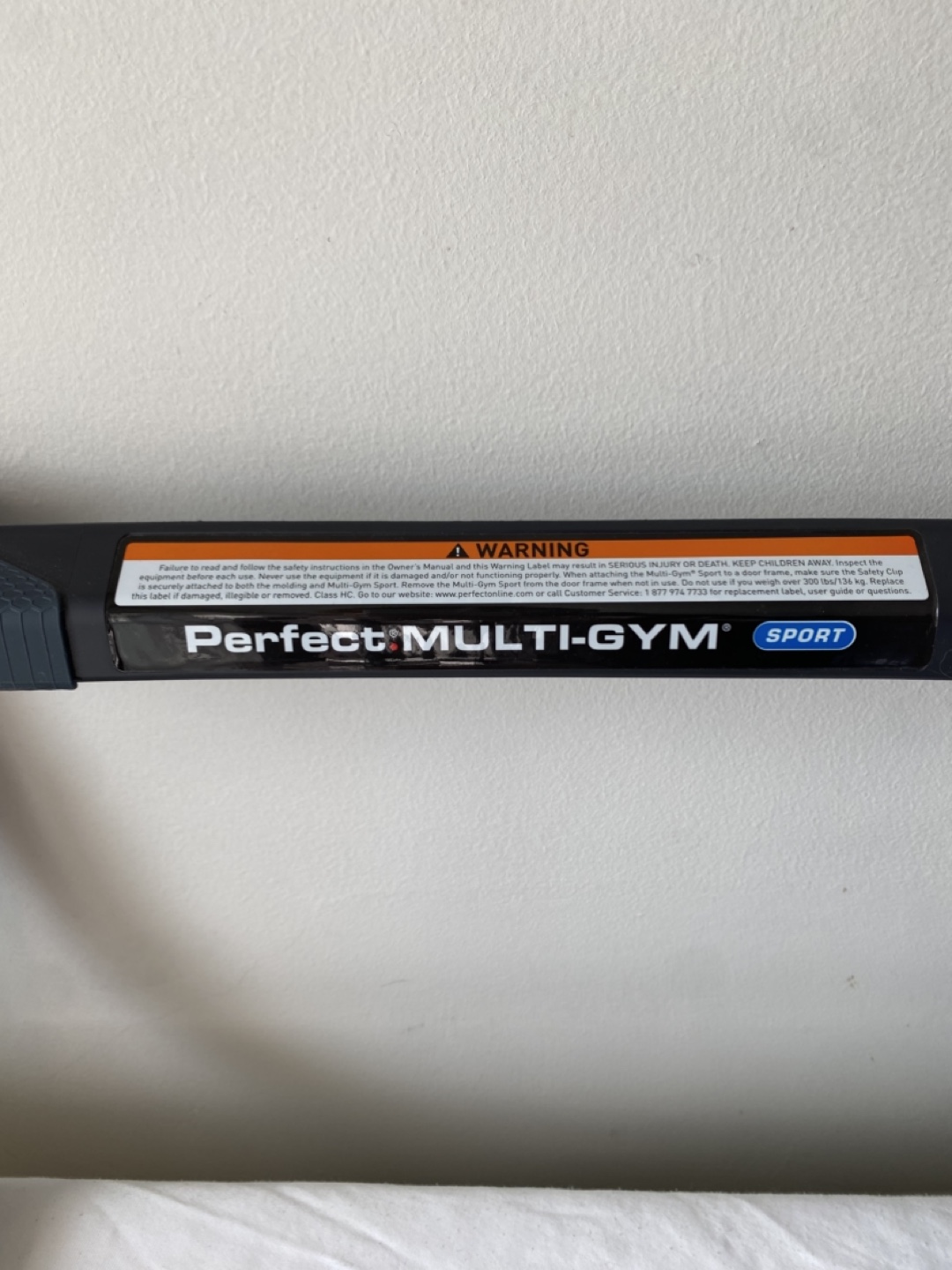 Pull up bar and ankle weights - photo 2