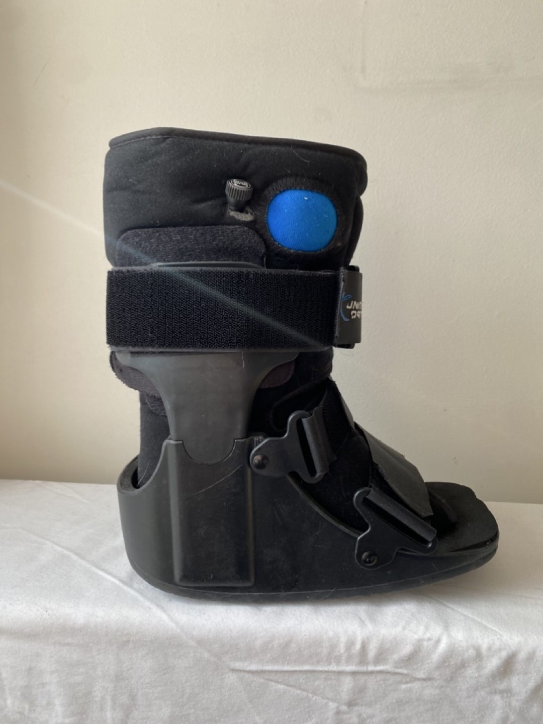 Air cast - photo 2