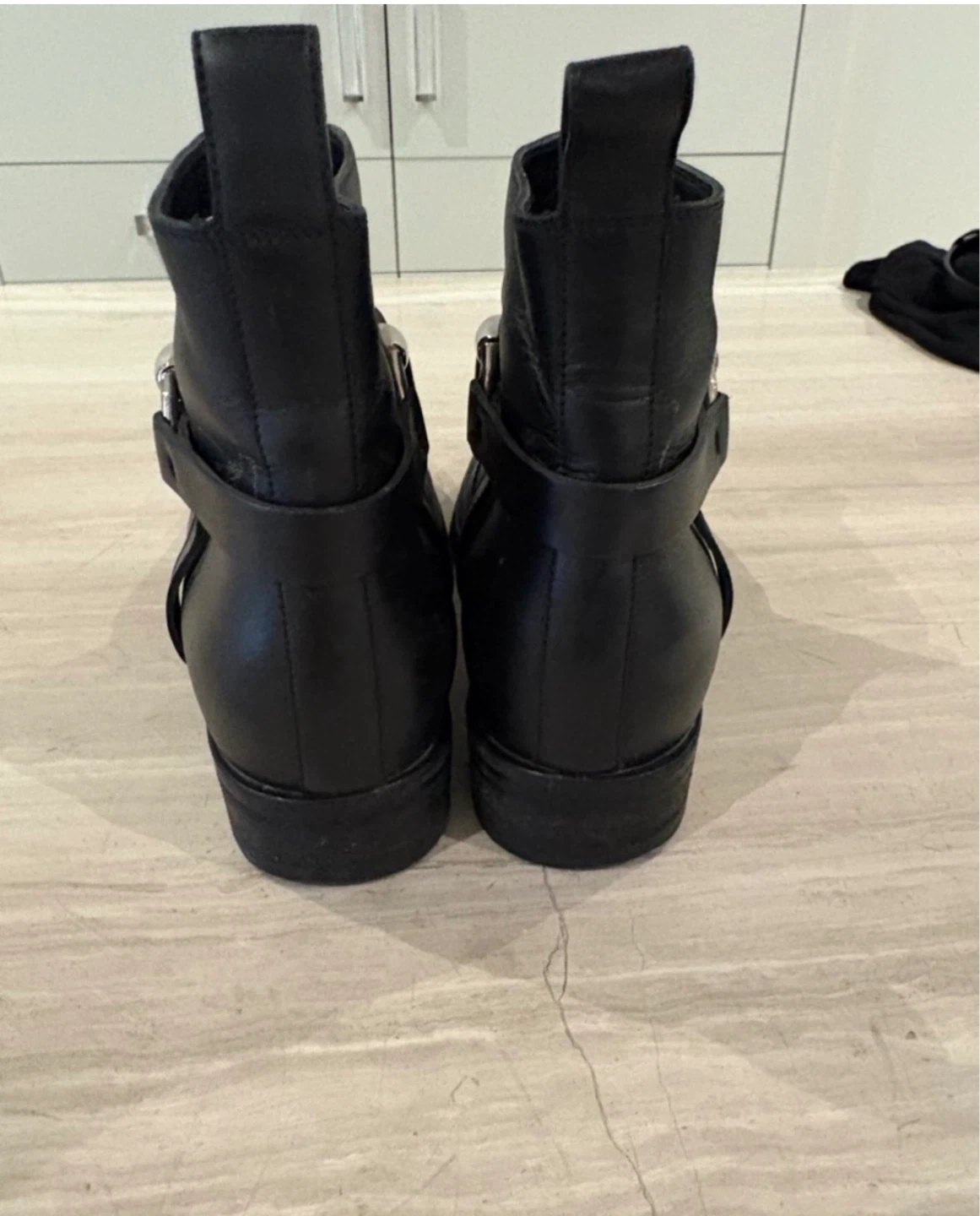 Gucci Black Leather Ankle Boots Size 37.5 - photo 3