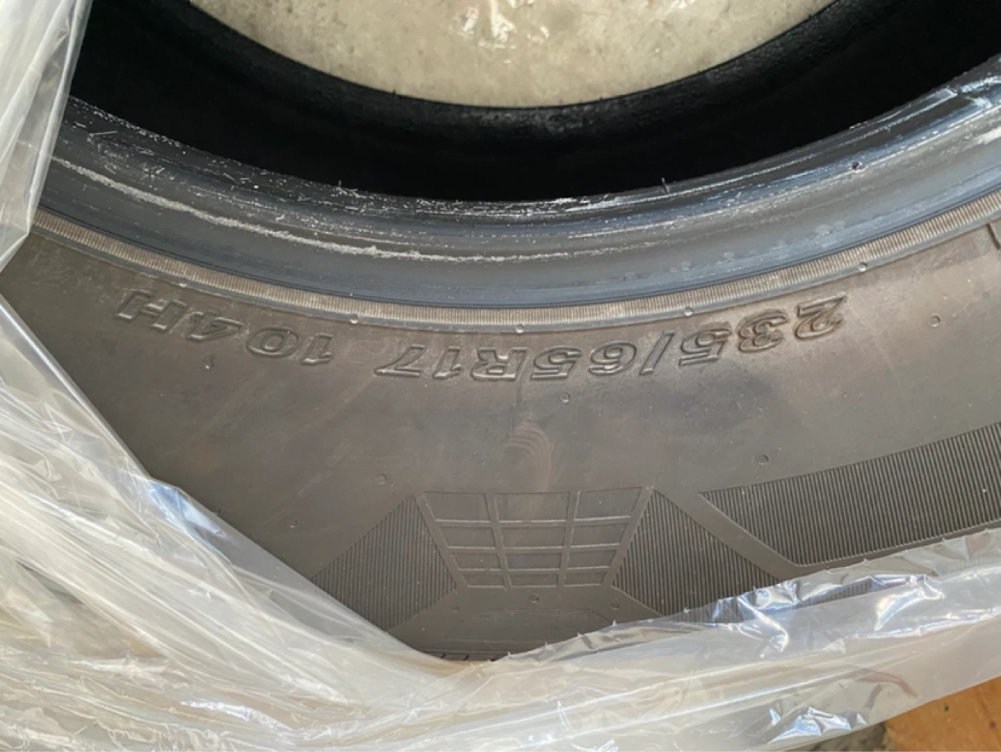 Nexen Roadian GTX Tire 235/65R17 - photo 2