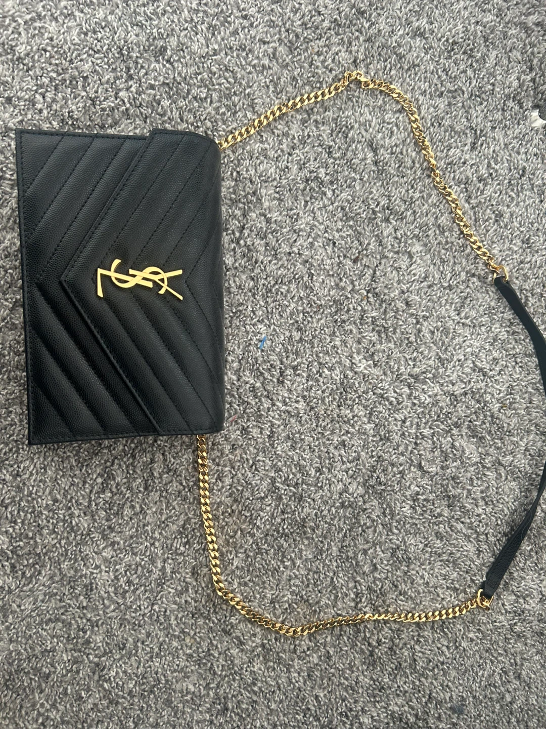Saint Laurent Wallet on Chain