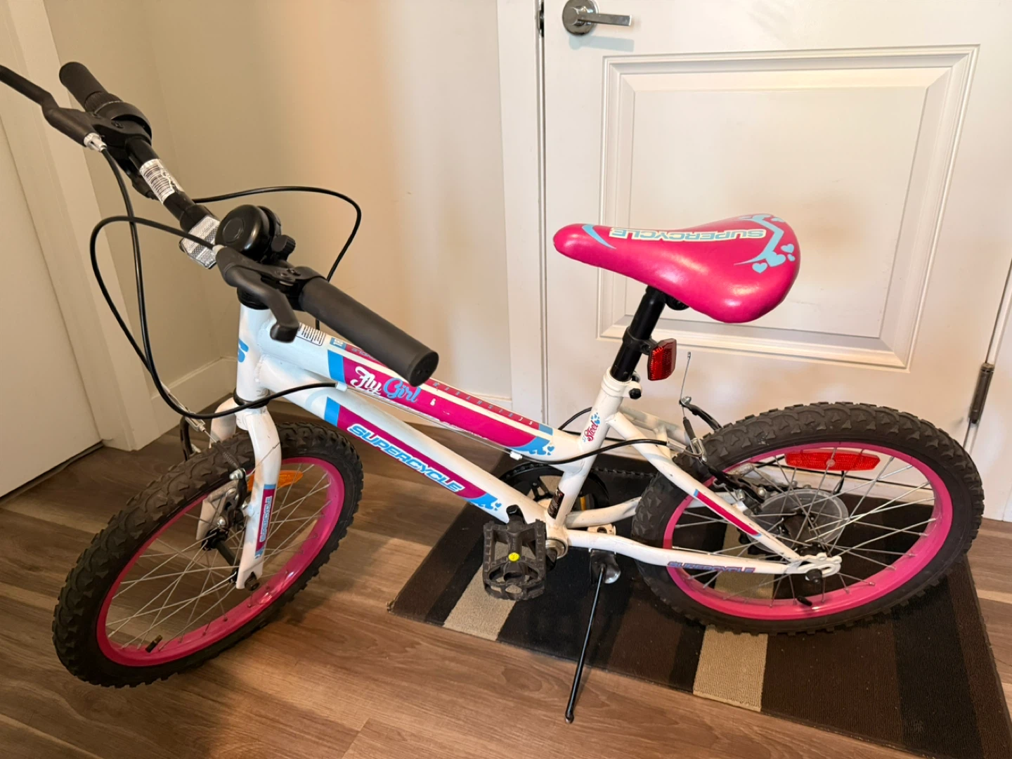 Supercycle Fly Girl Kids Bike