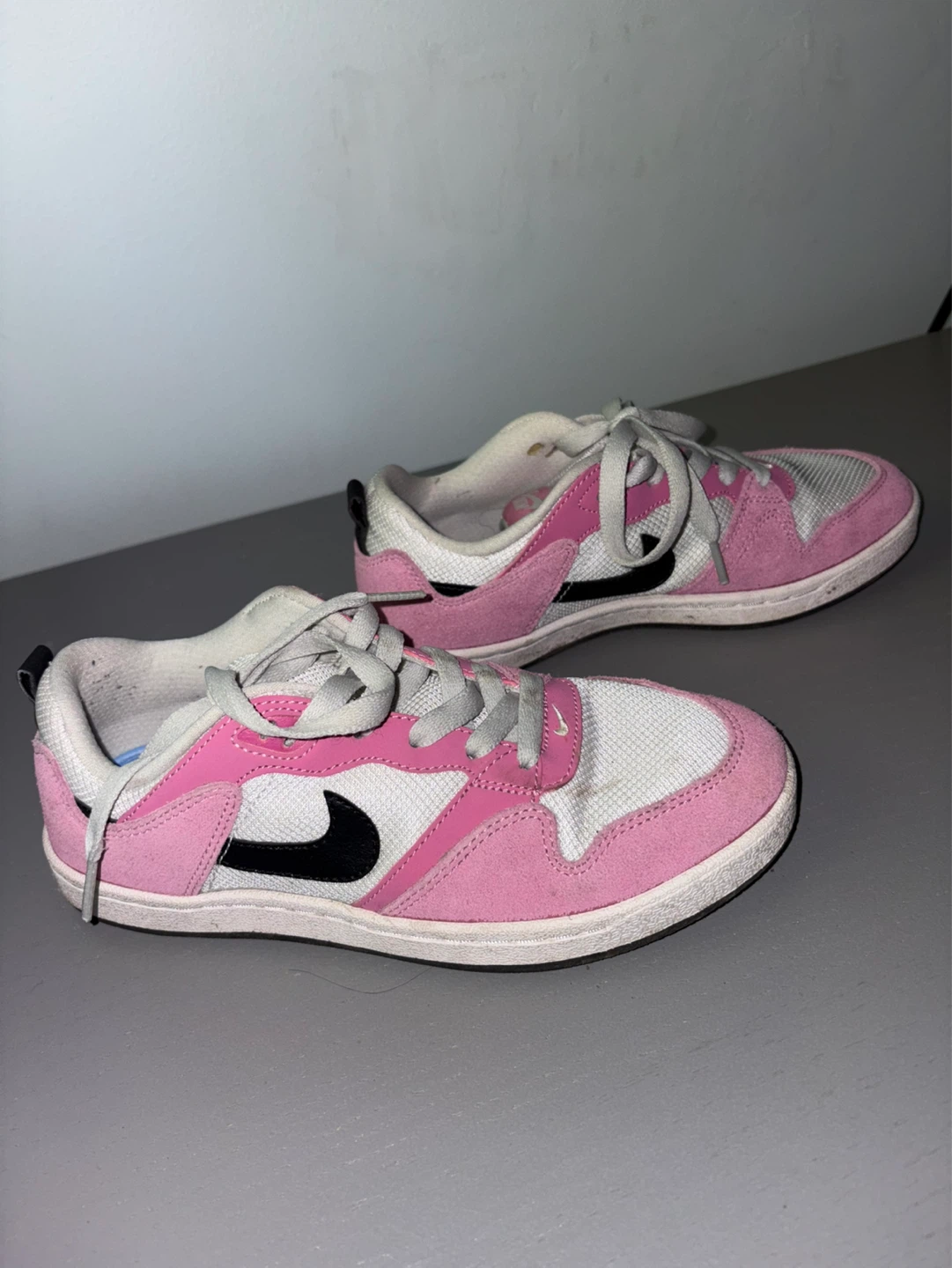Pink Nike SB