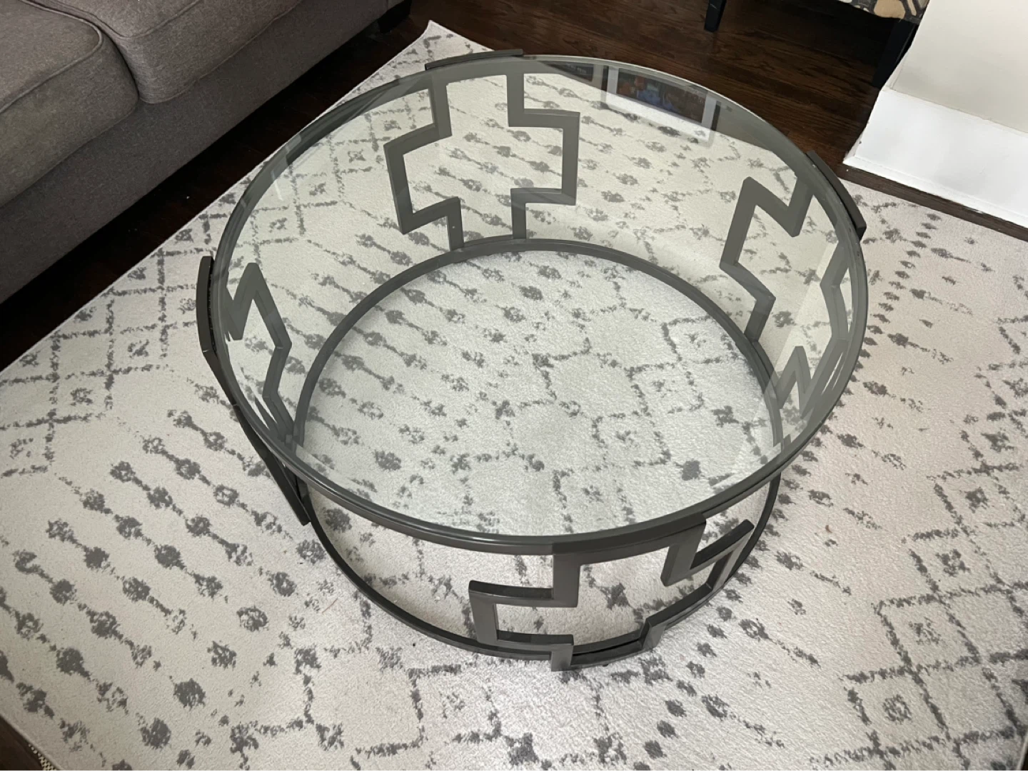 Set of two end tables, two table lamps, and one coffee table