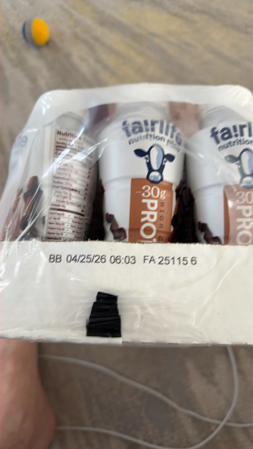 Protein shakes 30g 18 bottles new - photo 2