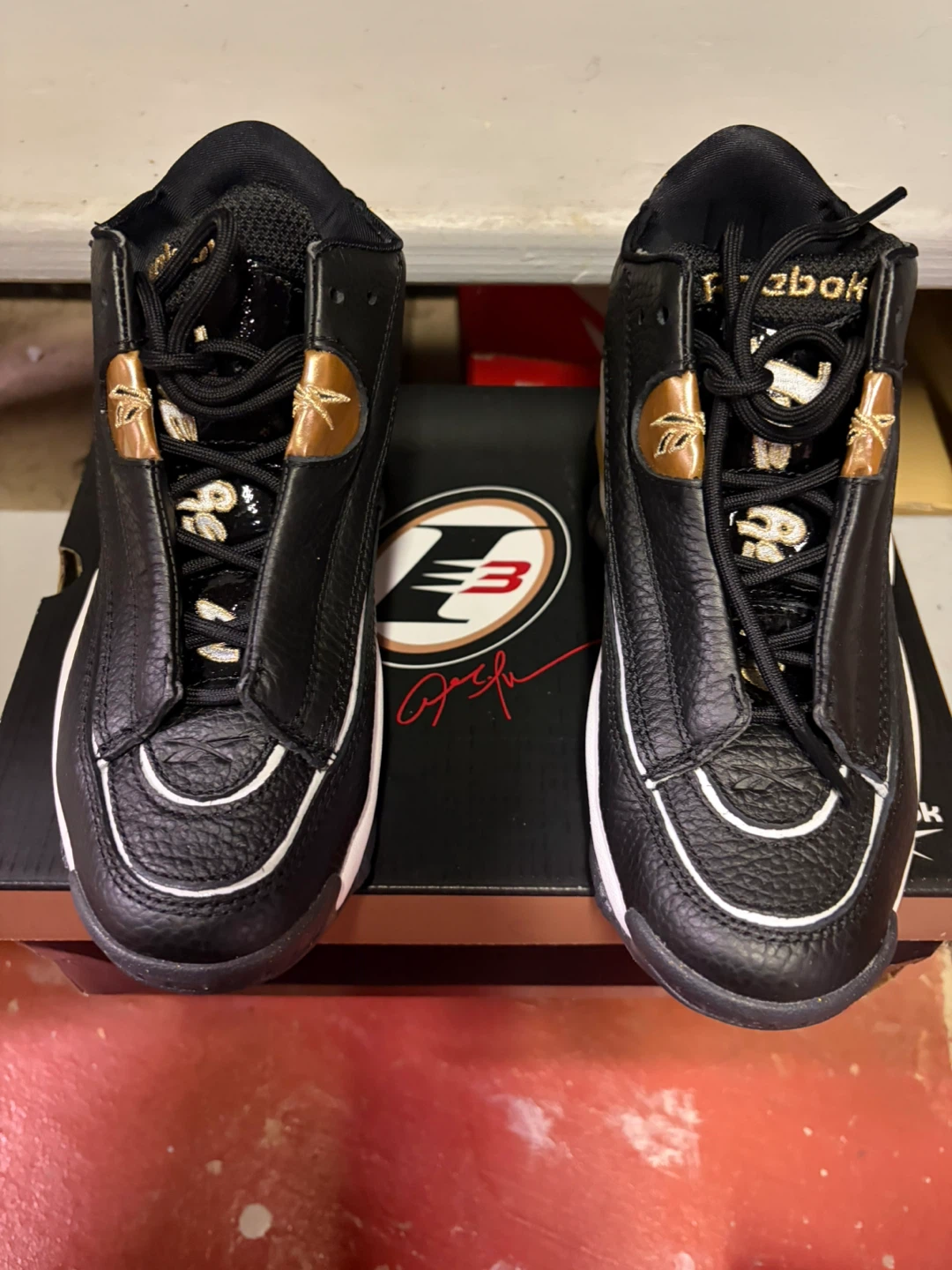 Reebok Iverson Classic Basketball Shoes
