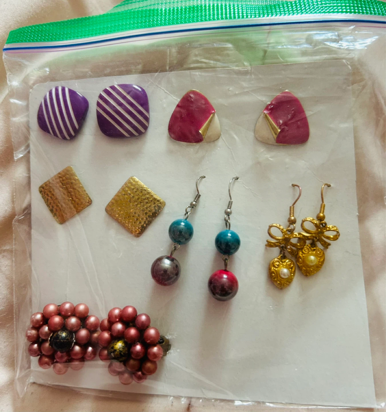 6 Assorted Vintage Earrings