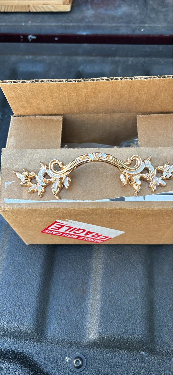 Decorative Cabinet Handle Drawers.  10 pieces Pull