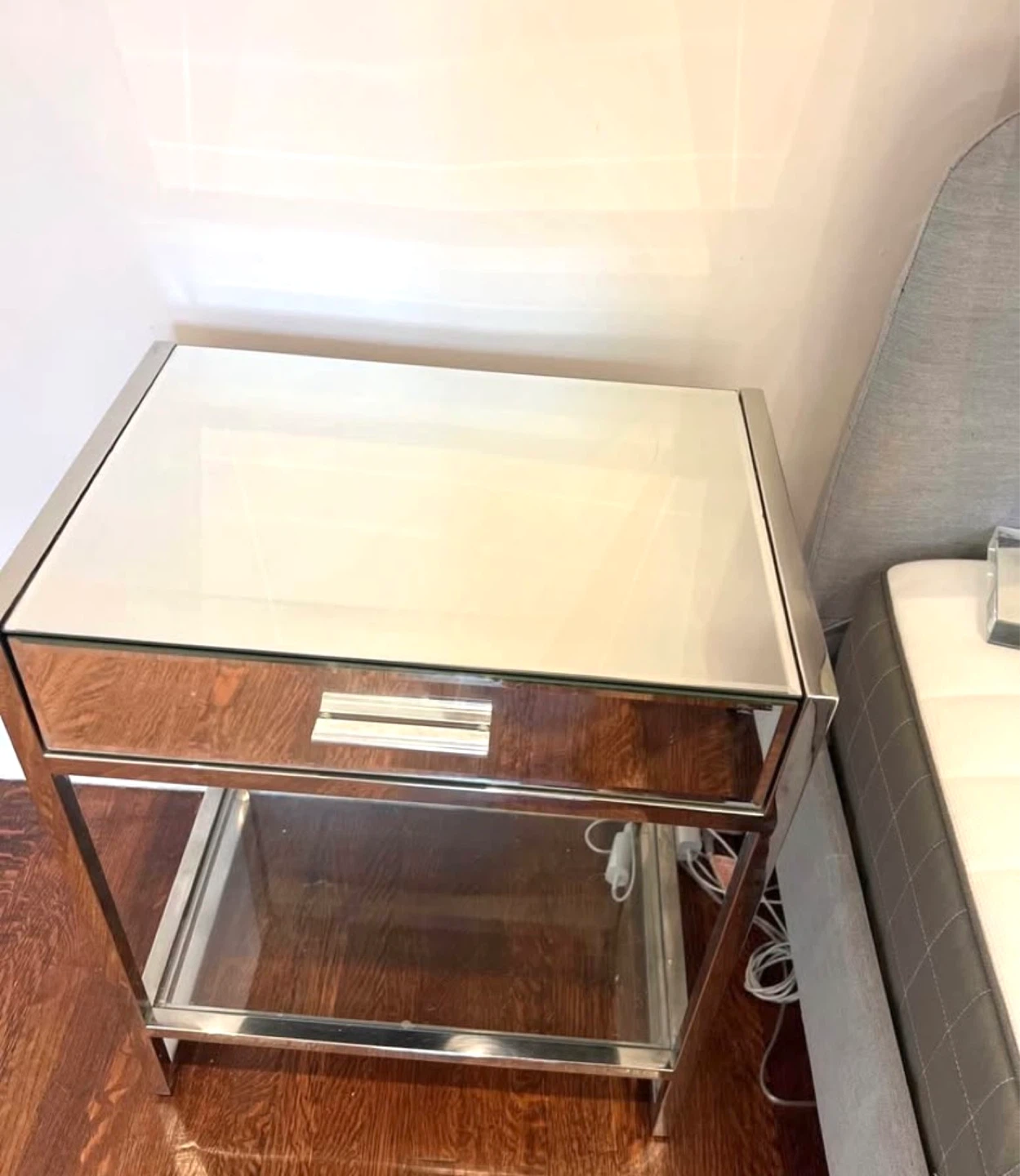 Elegant Mirrored Nightstand with Drawer + Lamp Included - photo 3