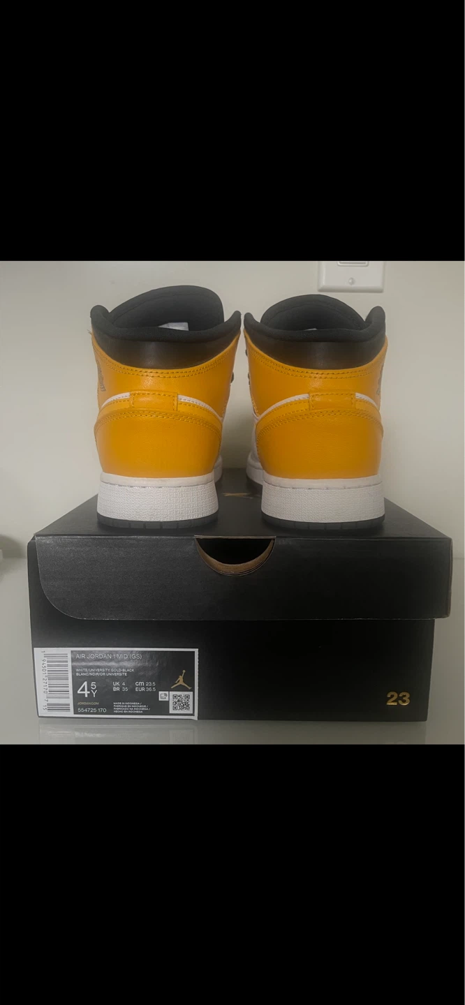 Air Jordan 1 Mid (GS) Yellow White Black Sneakers - photo 2