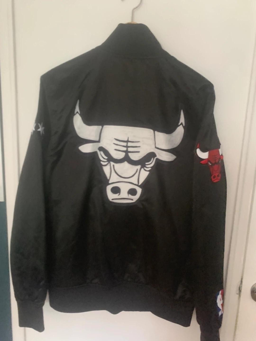 Pro Standard Chicago Bulls Jacket - photo 2