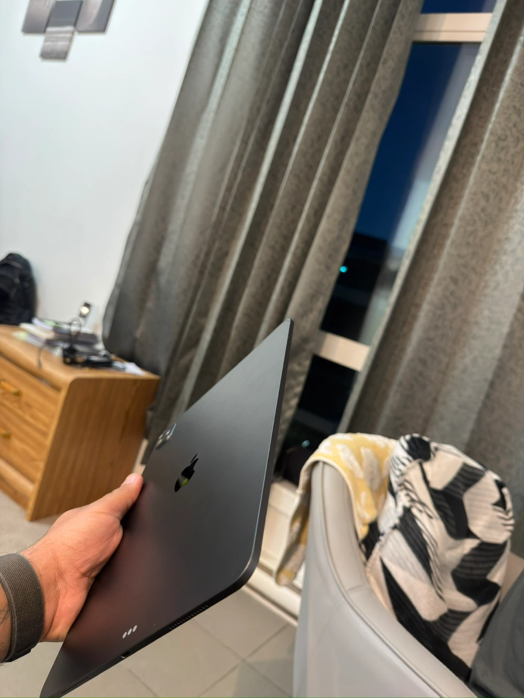 2025 IPad Pro M4 13inch 256gb - photo 3