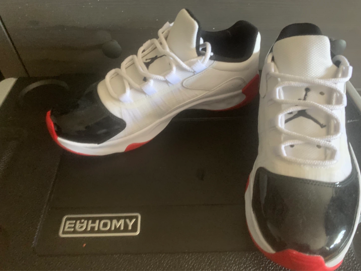 Air Jordan 11 Retro Low White Black Red - photo 3
