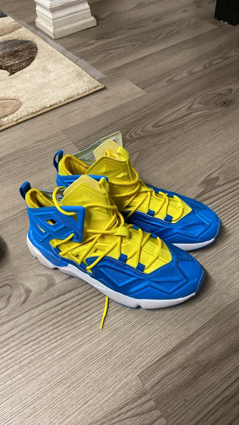 New Geometric Blue/Yellow" Hi-Top Basketball Sneakers Size 11 - photo 2