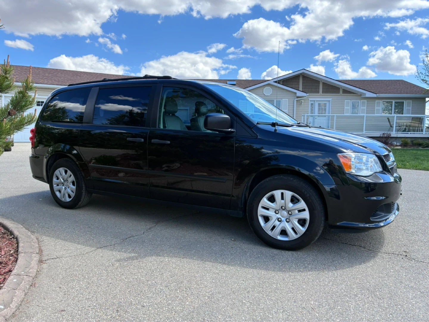 2015 Dodge Grand Caravan - photo 3