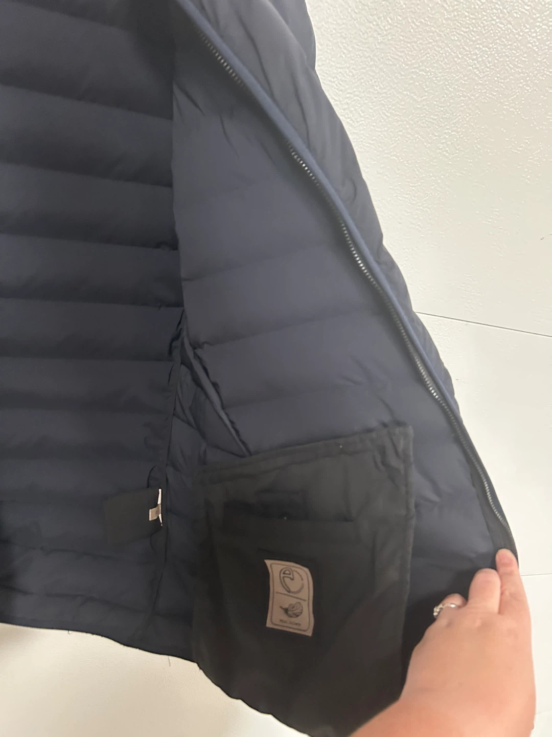 Armani Collezioni Navy Puffer Jacket - photo 5