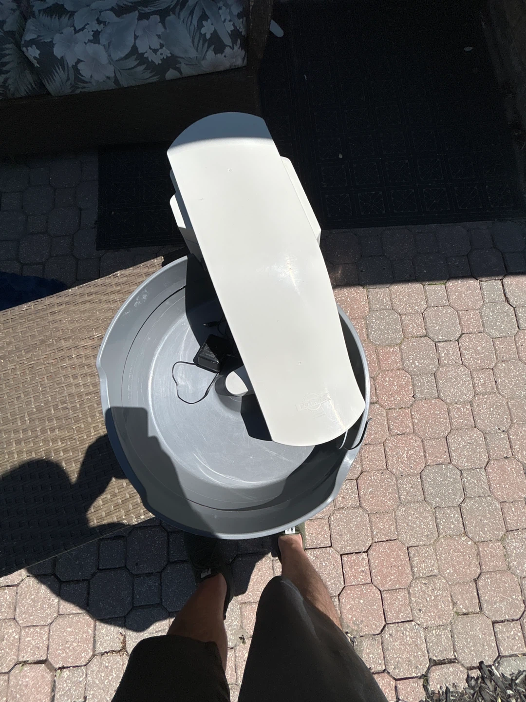Automatic cat litter