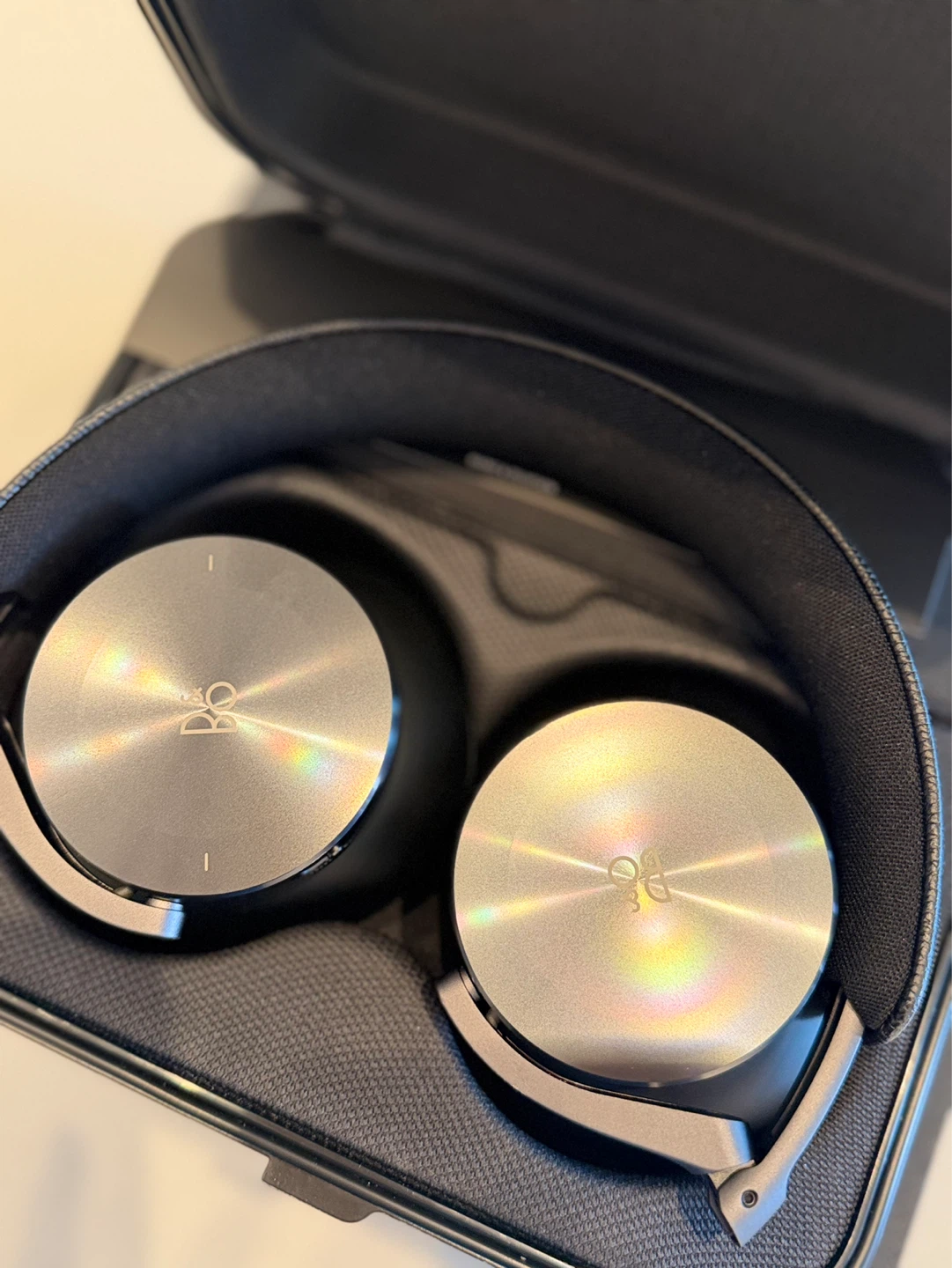 Bang & Olufsen Beoplay H95 Headphones - photo 2