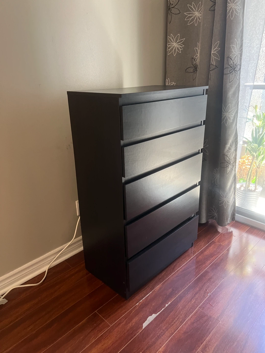 Black 6-Drawer Dresser - photo 2