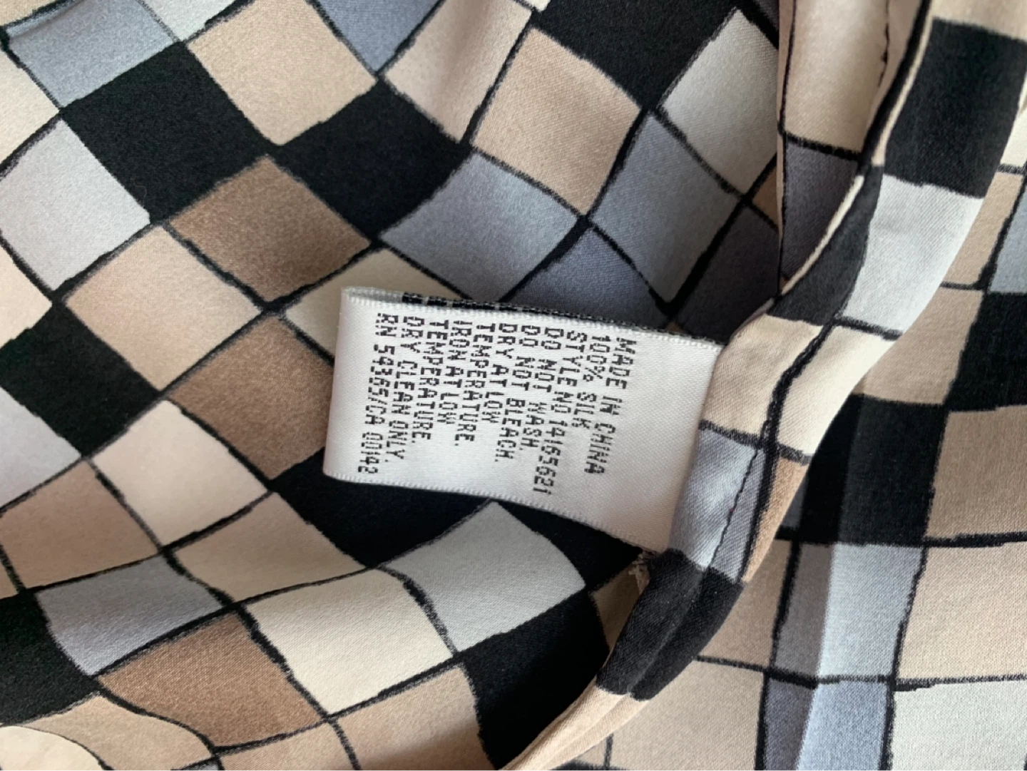 Peter Nygård Women's Blouse Size 10 - photo 3