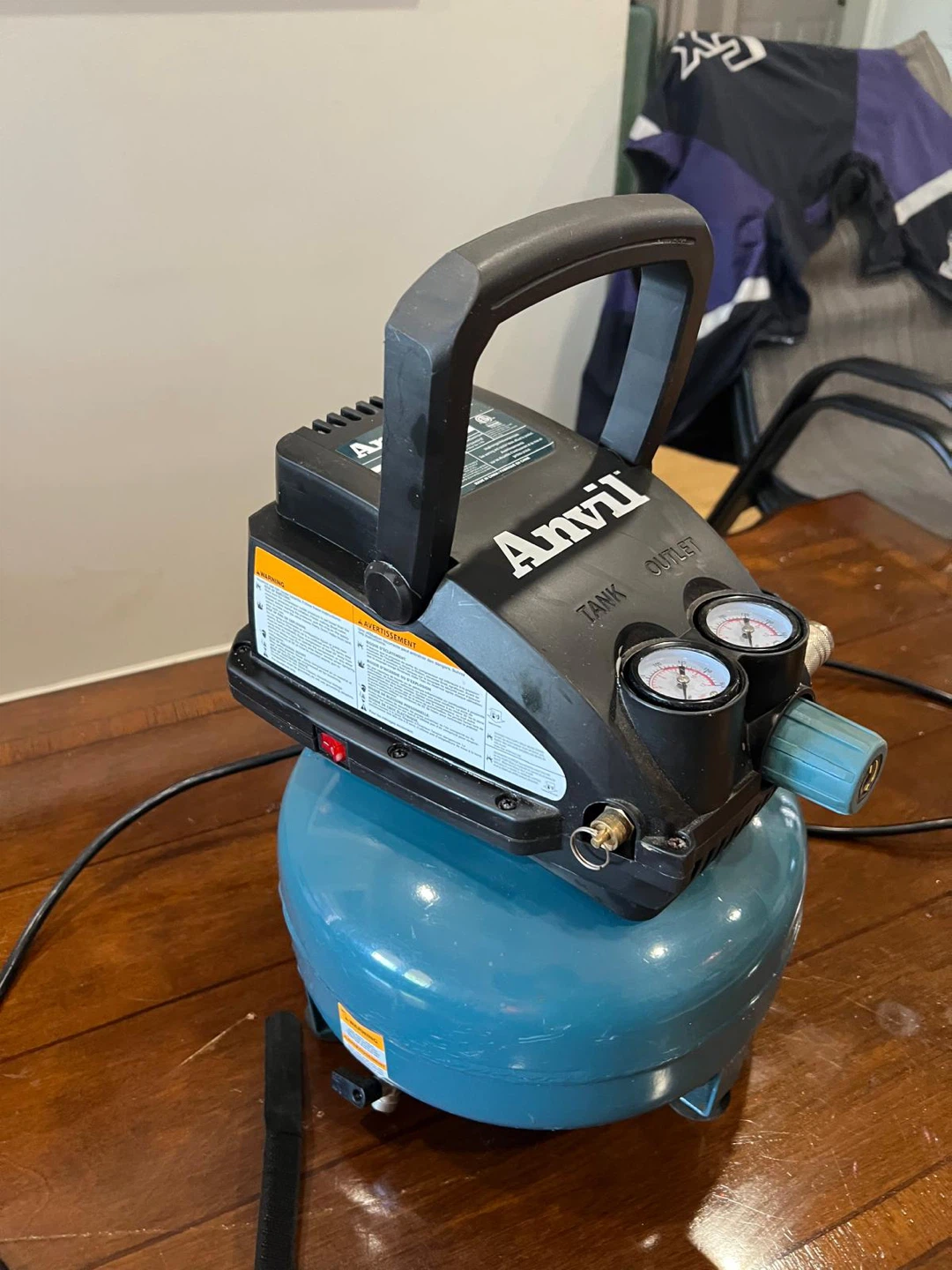 Anvil 2 Gallon Air Compressor - photo 2