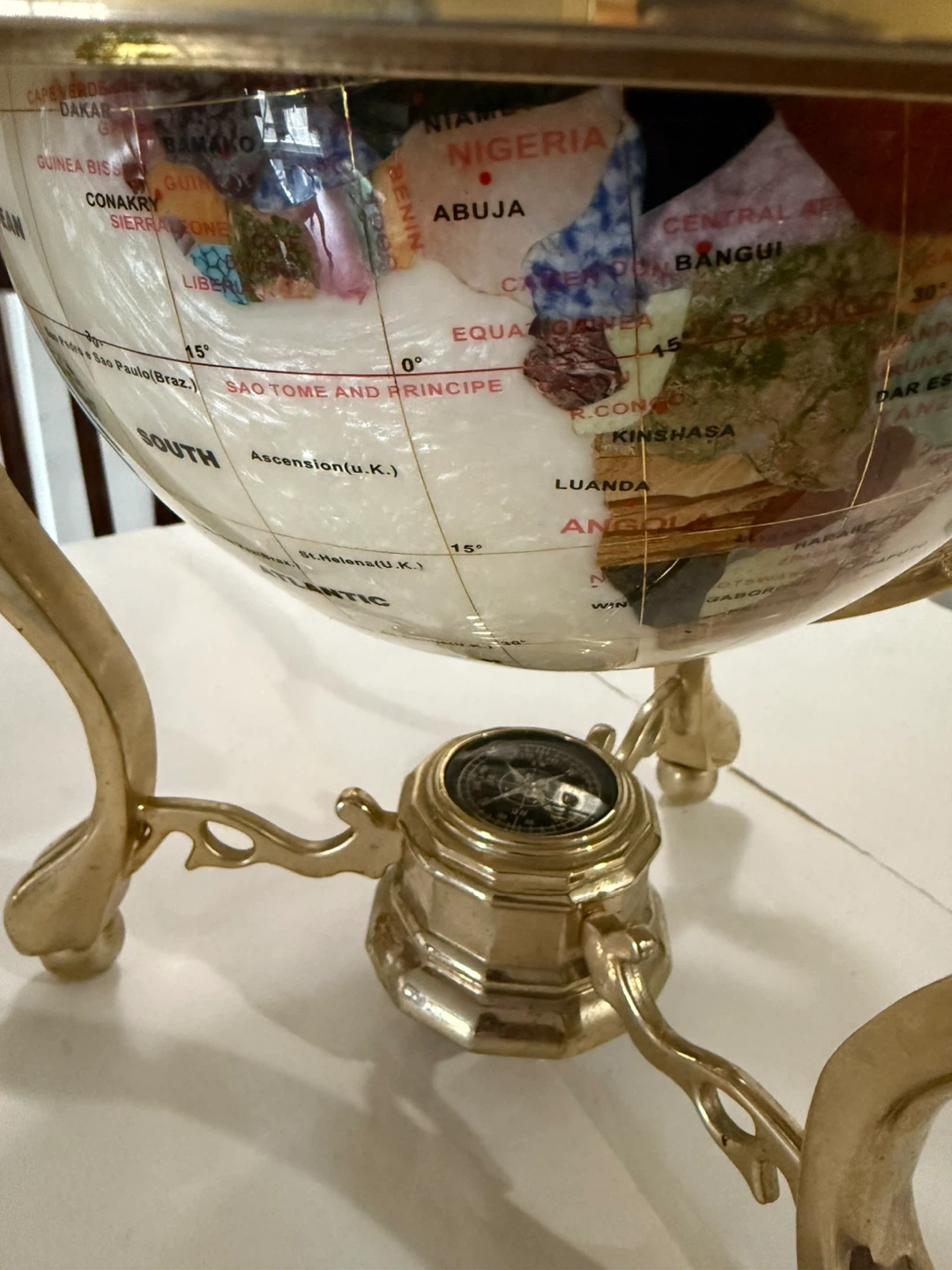 Luxury Gemstone Globe with Compass Base – Beautiful Condition - photo 5