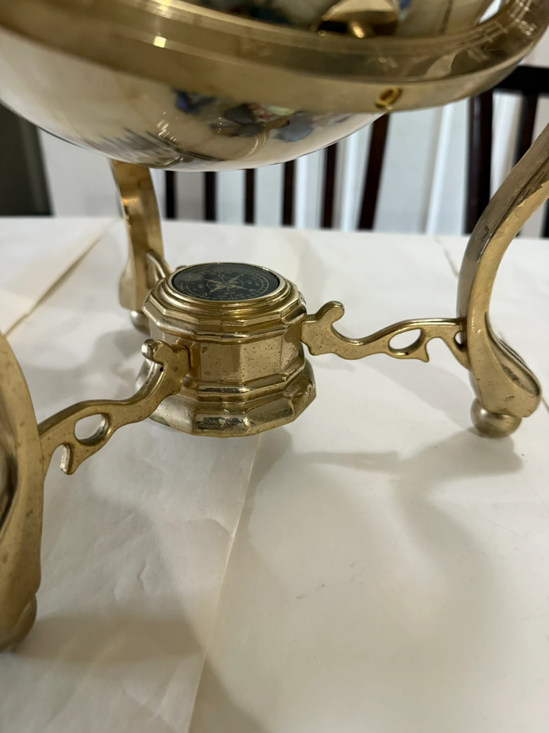Luxury Gemstone Globe with Compass Base – Beautiful Condition - photo 2