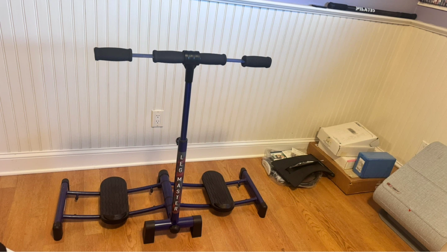 Leg Master Exercise Machine - photo 2