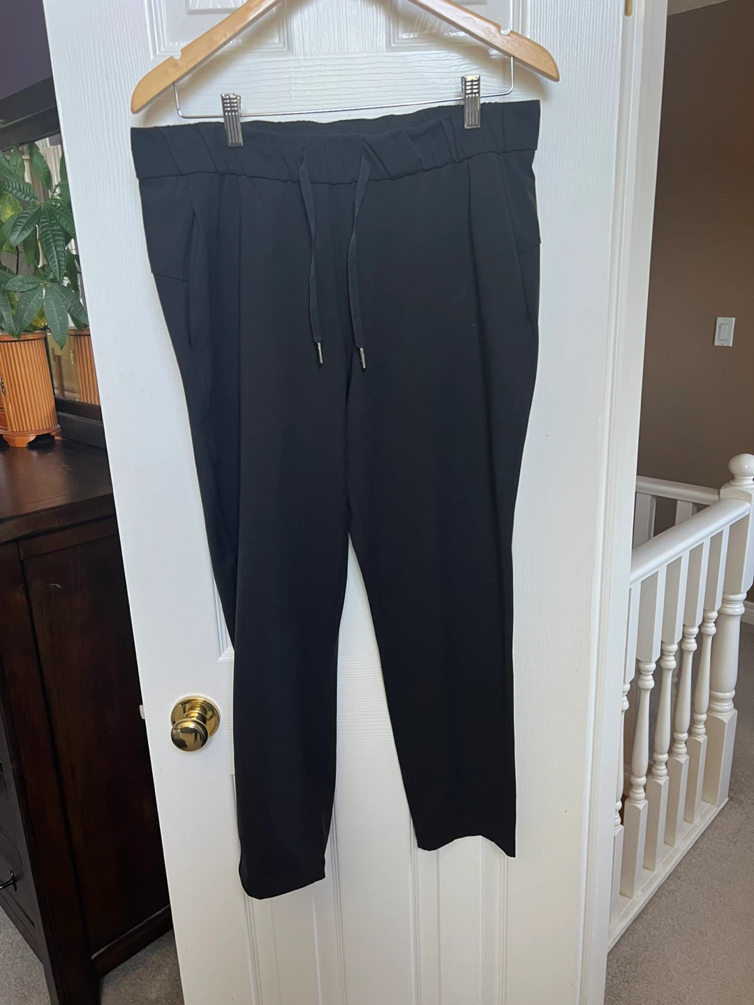 Size 10 black lululemon joggers