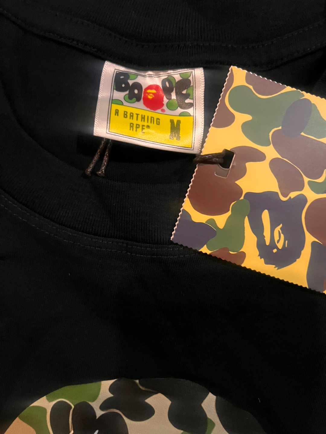 A Bathing Ape BAPE Camo Shark Head T-Shirt Size M - photo 3