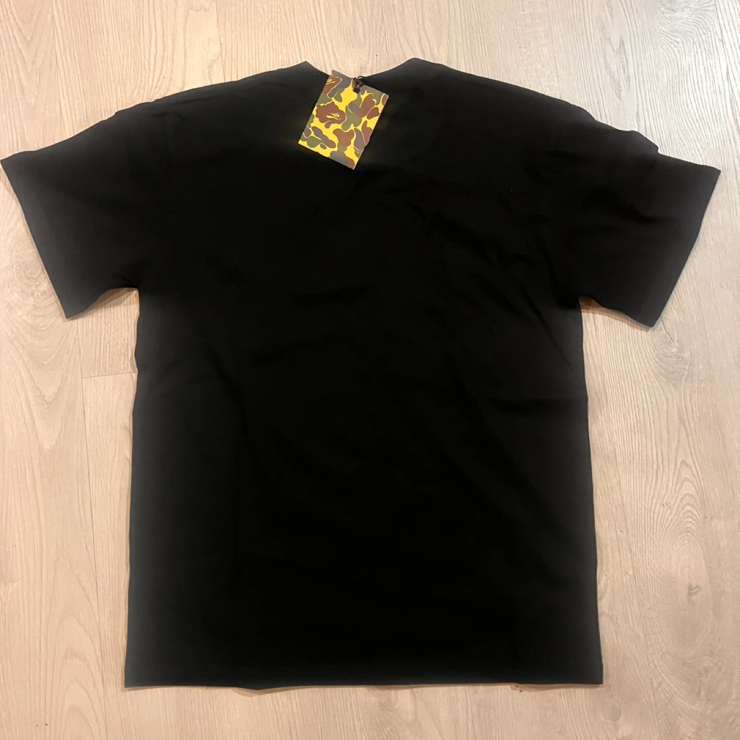 A Bathing Ape BAPE Camo Shark Head T-Shirt Size M - photo 2