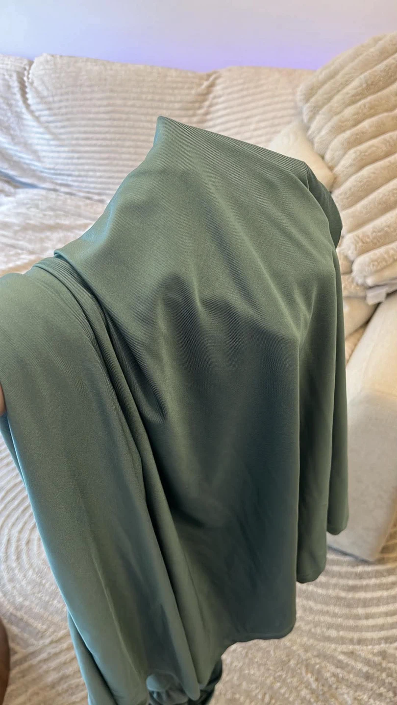 Green Off-Shoulder Dress - photo 3