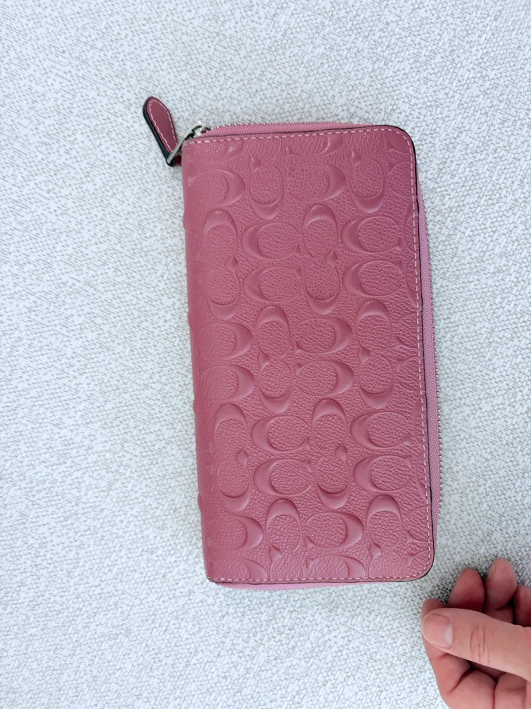 Coach Pink Embossed Signature Zip Around Wallet - photo 4