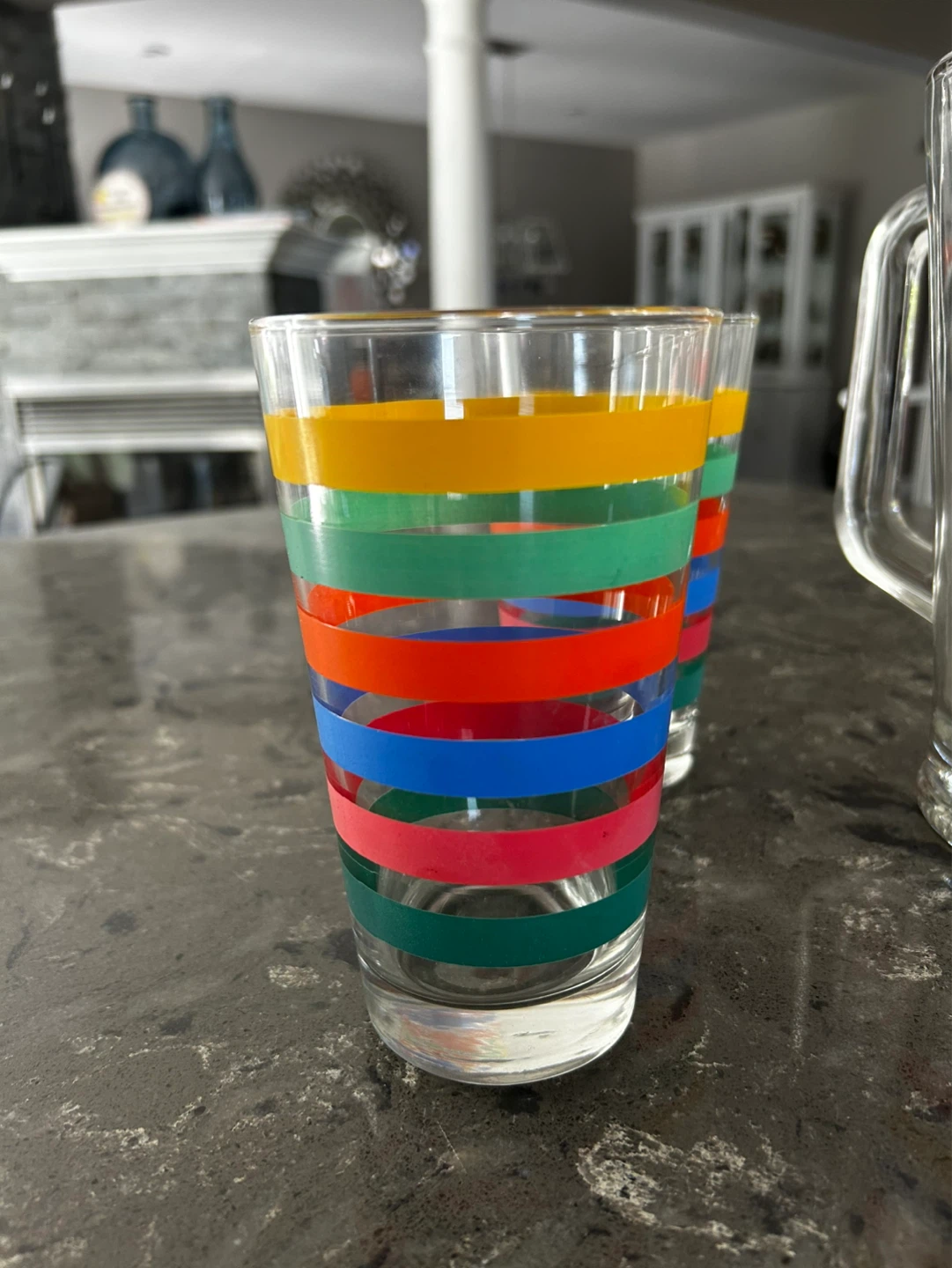 Glass Pitcher and 3 Glasses Set with Colourful Stripes - photo 3