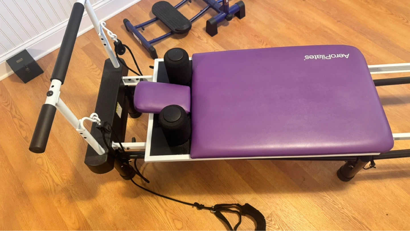AeroPilates Reformer Machine - photo 3