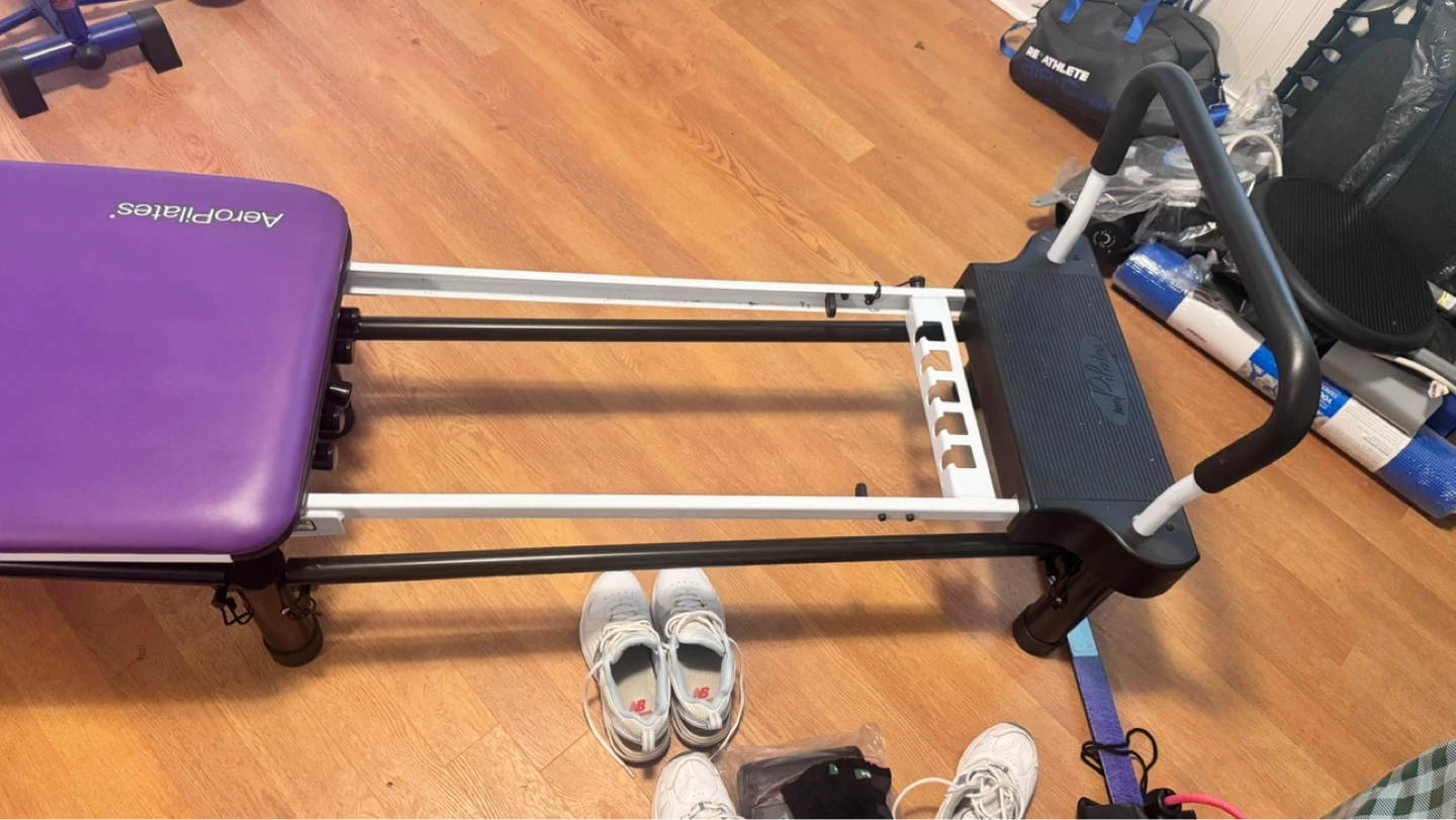 AeroPilates Reformer Machine - photo 2